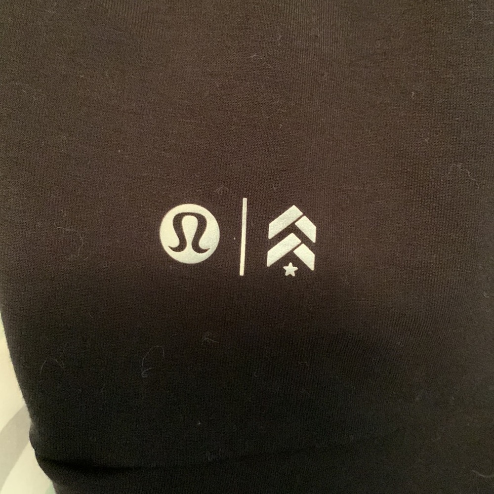 Lululemon muscle shirt